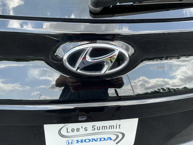 Used 2023 Hyundai Kona SEL AWD/4WD image 6
