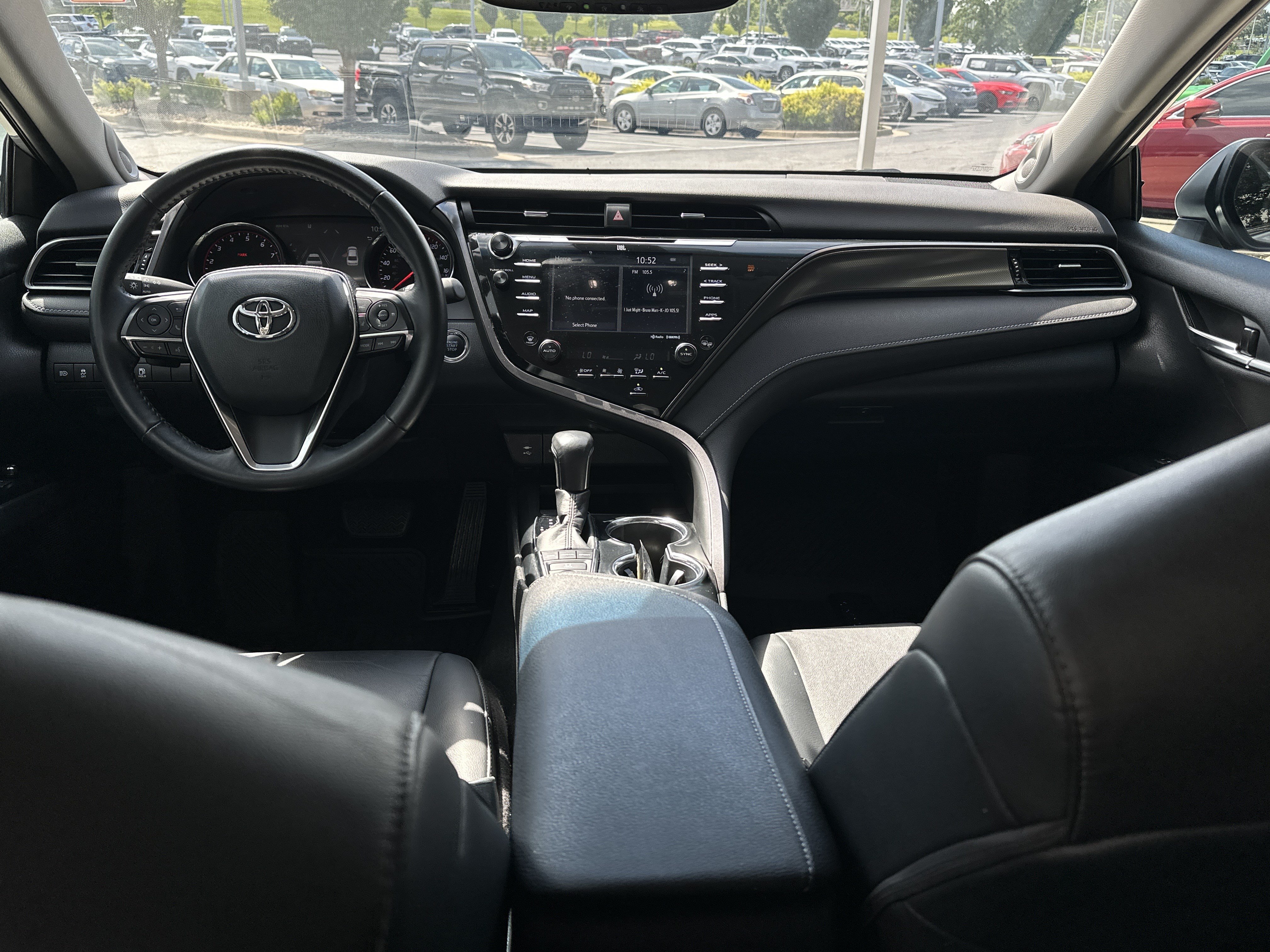 Used 2019 Toyota Camry XSE FWD image 22