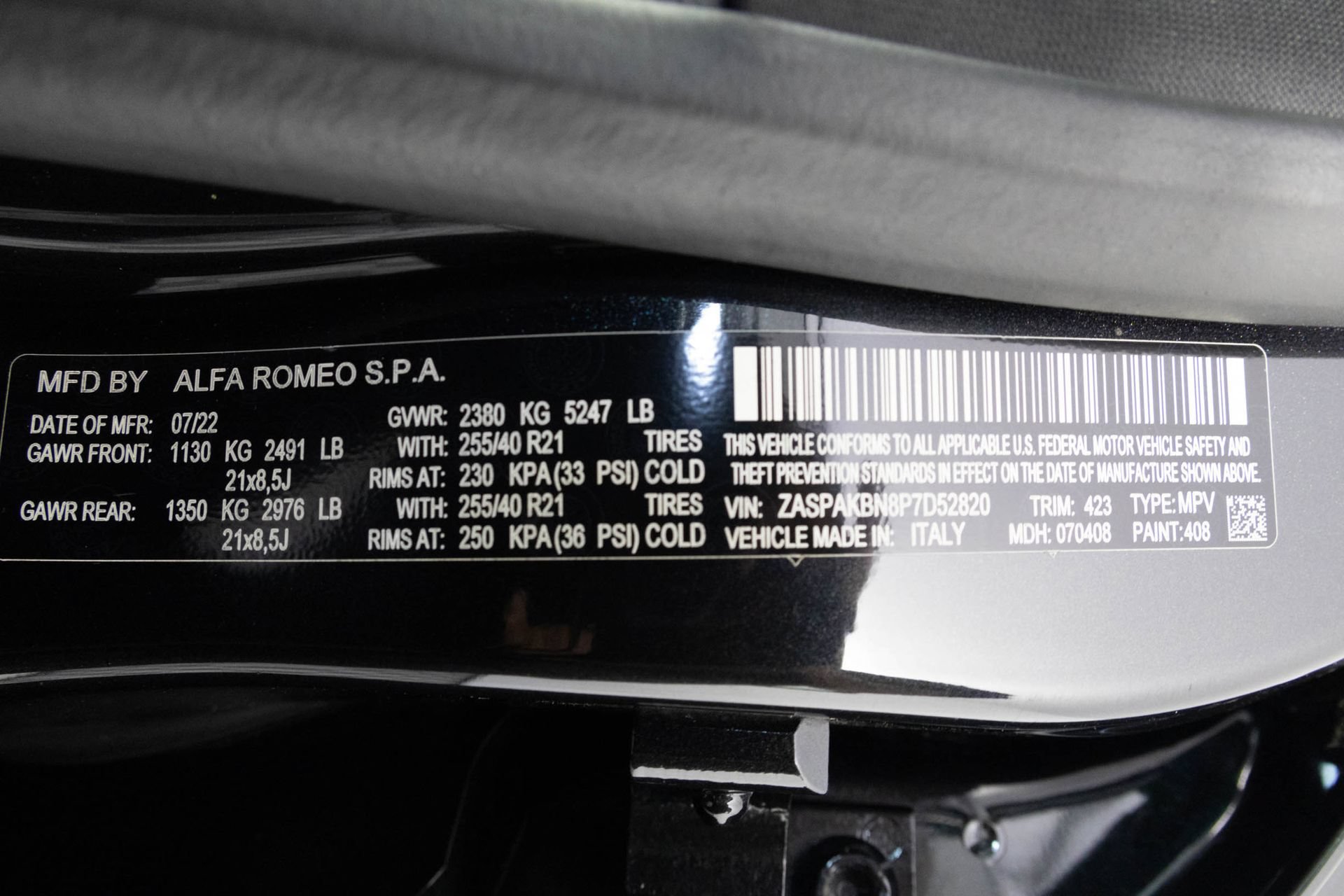 Used 2023 Alfa Romeo Stelvio Veloce AWD/4WD image 50