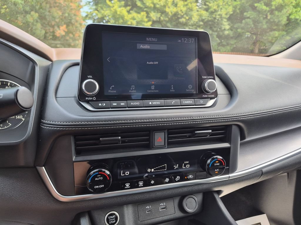 Certified 2023 Nissan Rogue SV AWD/4WD image 18