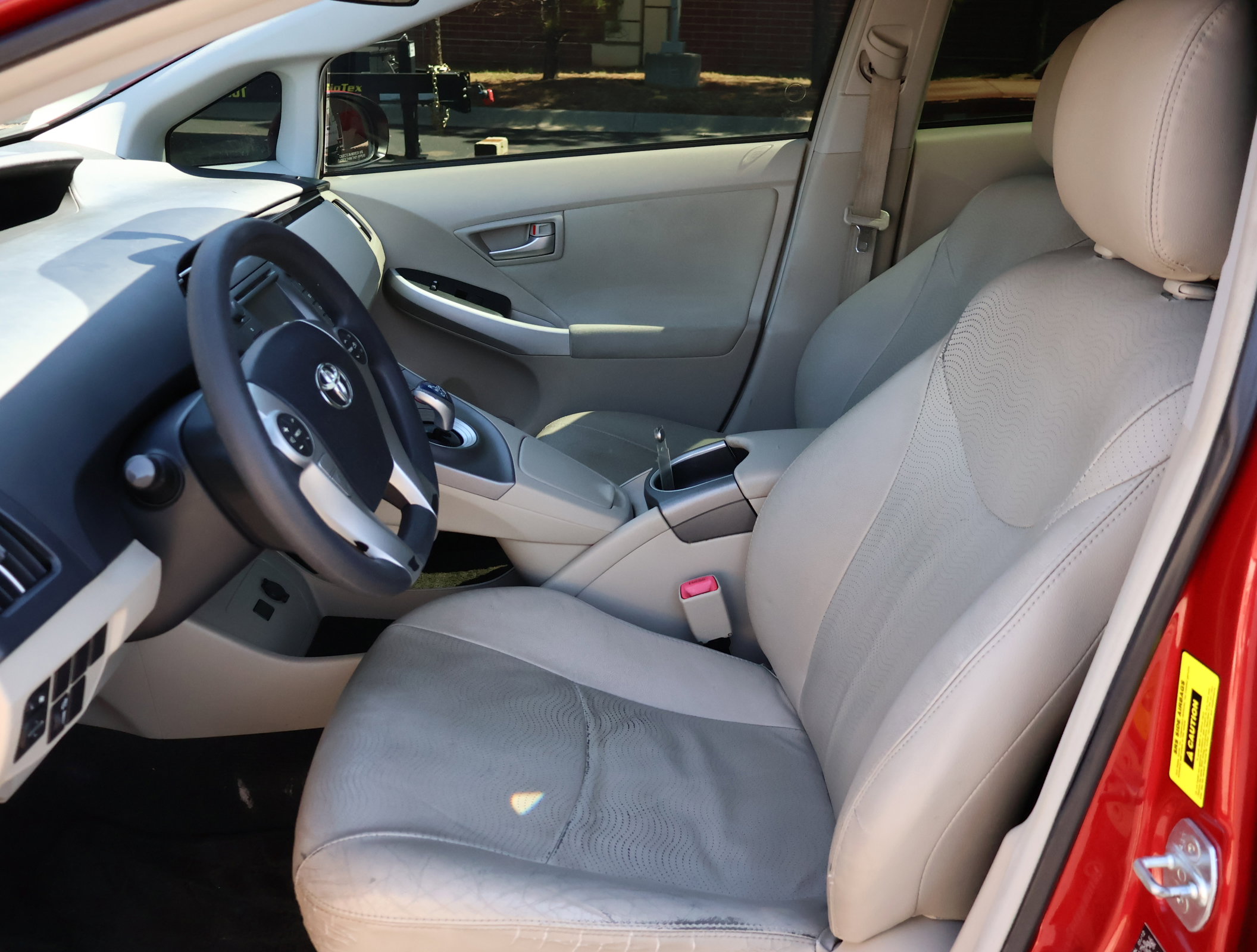 Used 2012 Toyota Prius Two FWD image 6