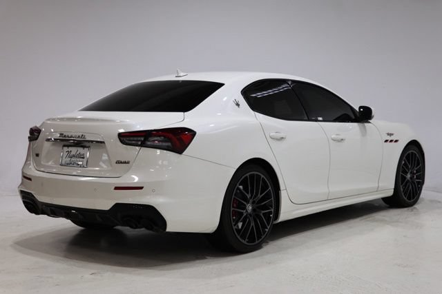 Certified 2022 Maserati Ghibli Trofeo RWD image 7