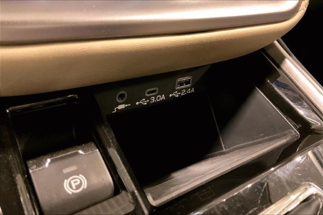 Used 2024 Subaru Outback Limited XT w/ Popular Package #2 AWD/4WD image 33