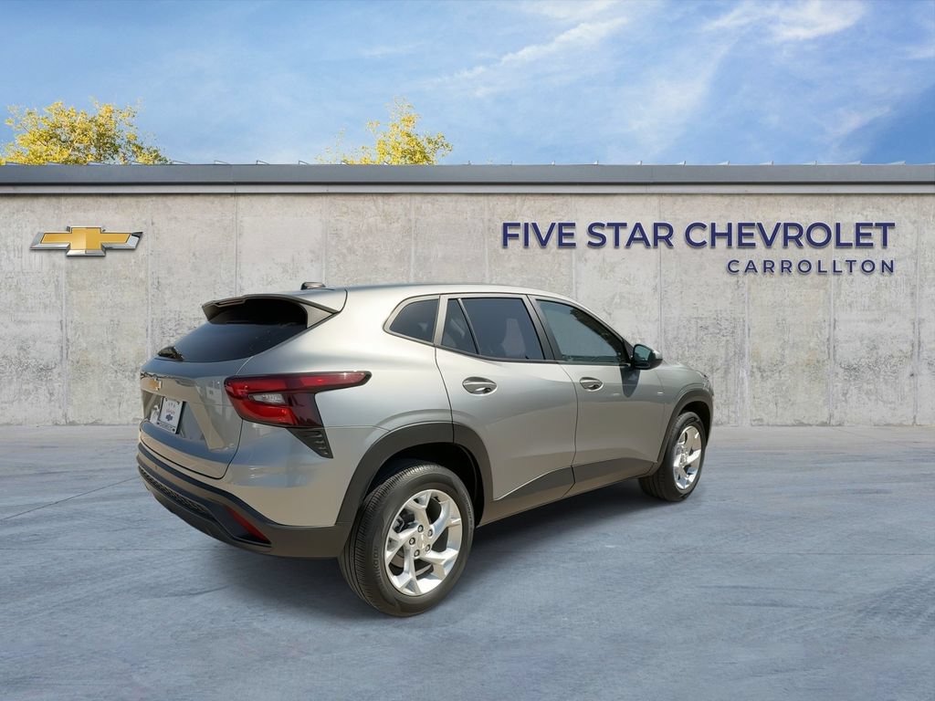 Certified 2024 Chevrolet Trax LS w/ LS Convenience Package FWD image 8