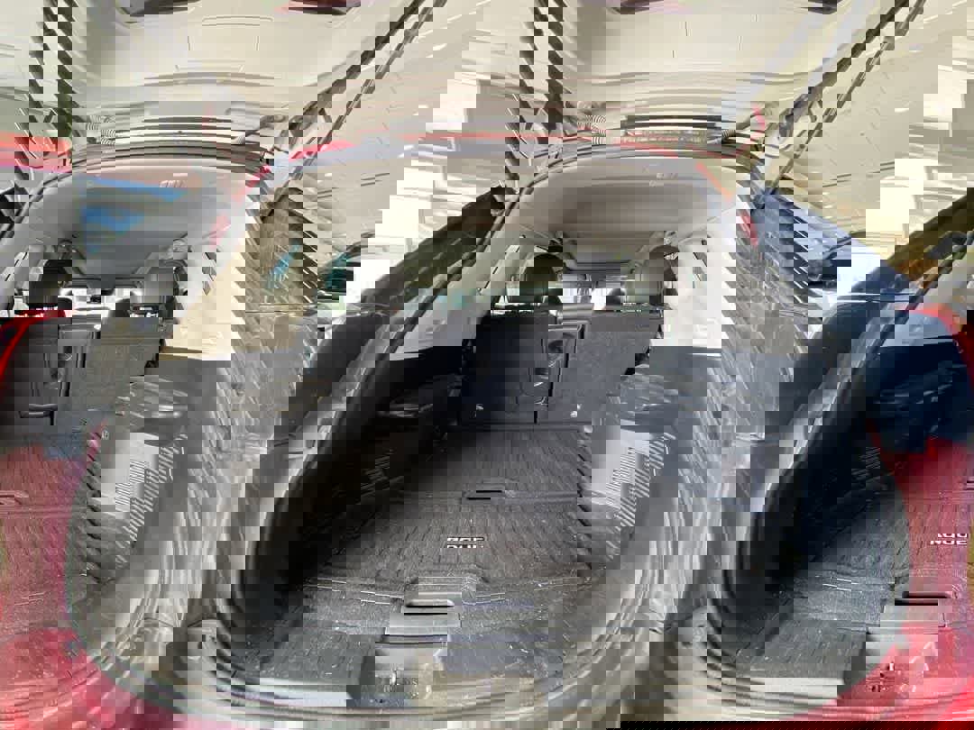 Used 2020 Nissan Rogue SL w/ Premium Package image 27