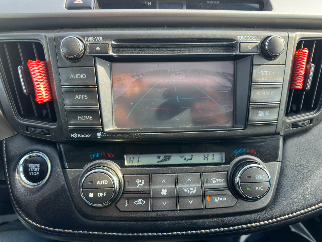 Used 2014 Toyota RAV4 Limited image 26