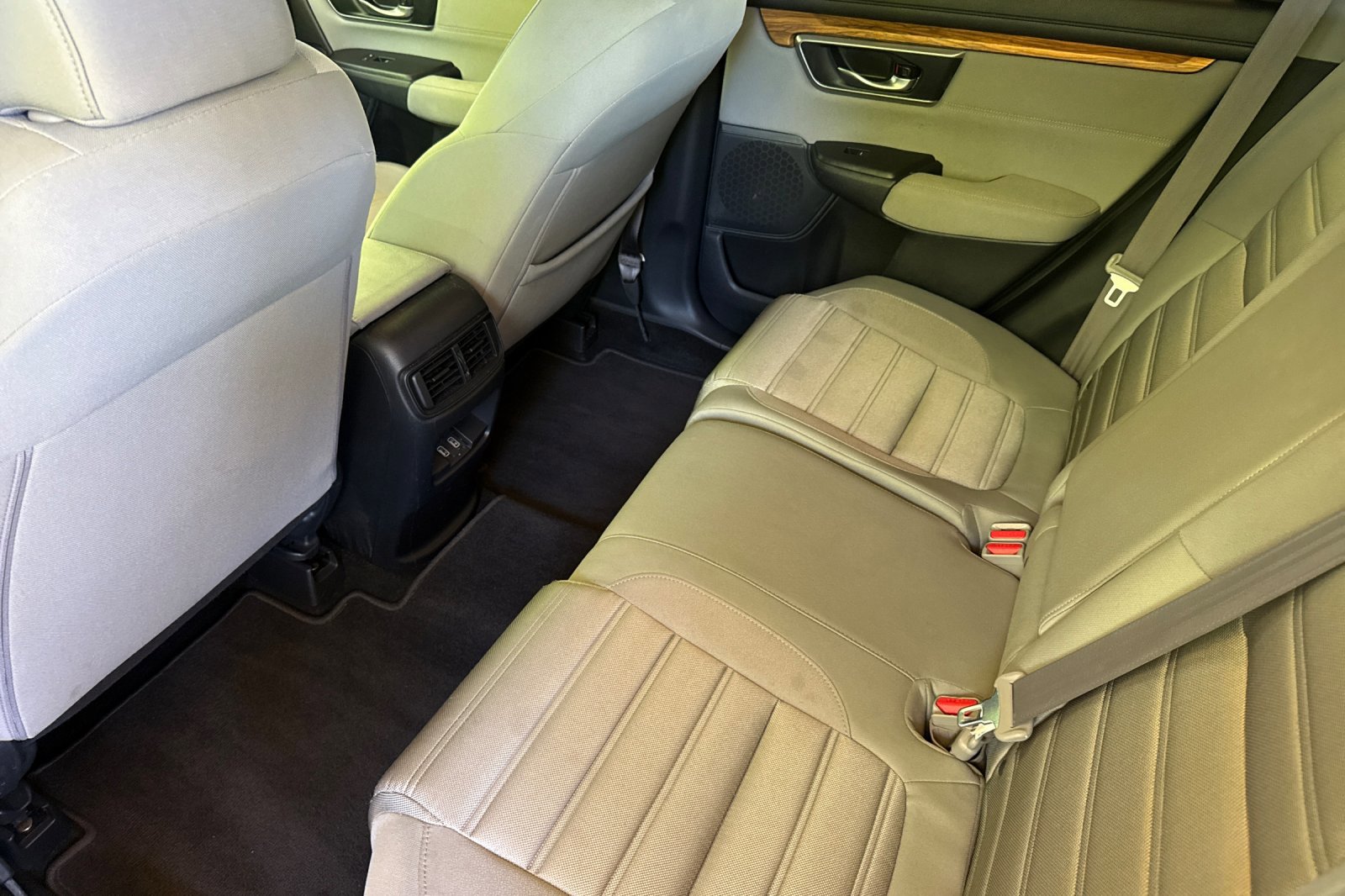 Used 2019 Honda CR-V EX image 15