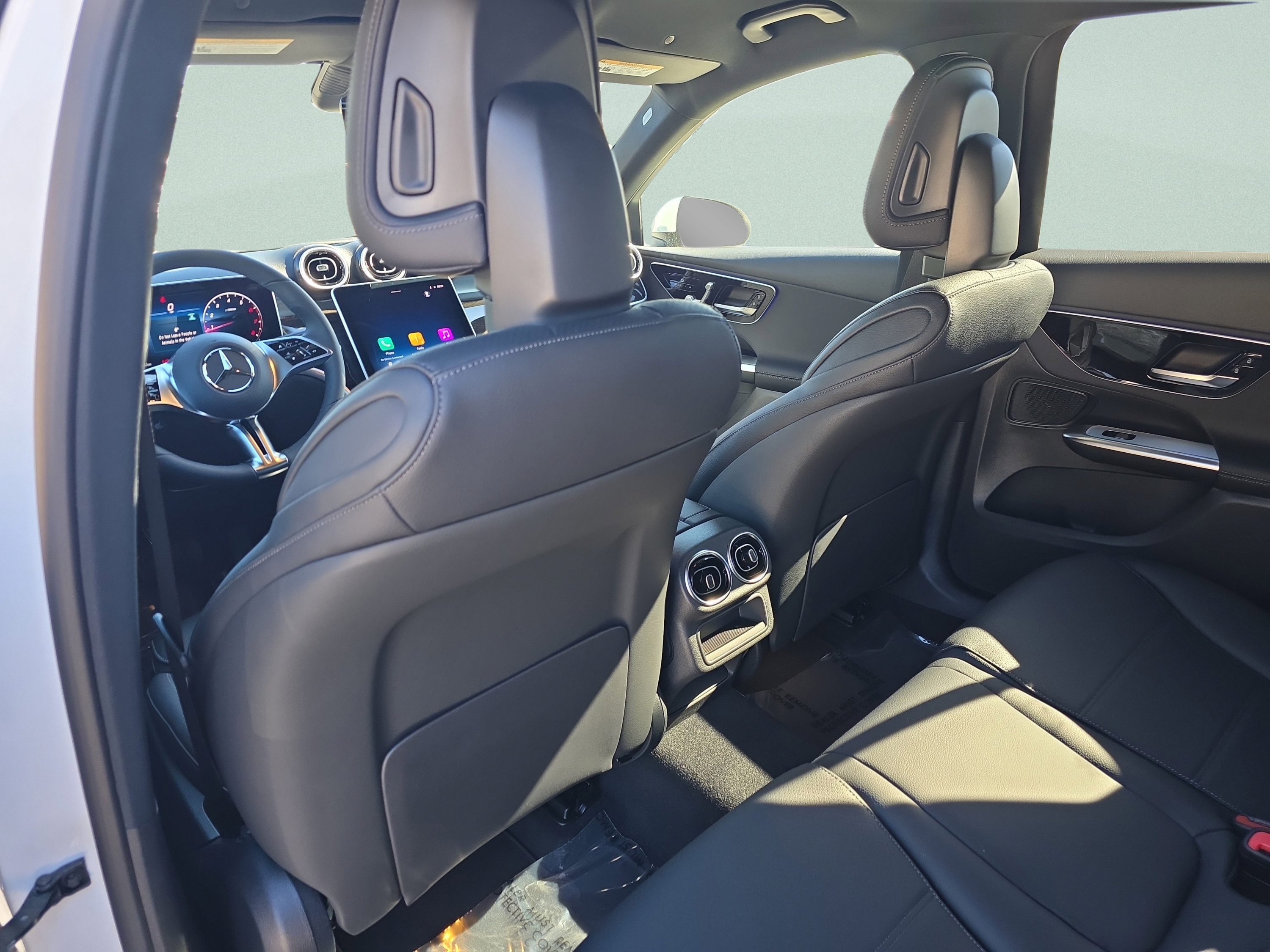 Certified 2026 Mercedes-Benz GLC 300 image 10