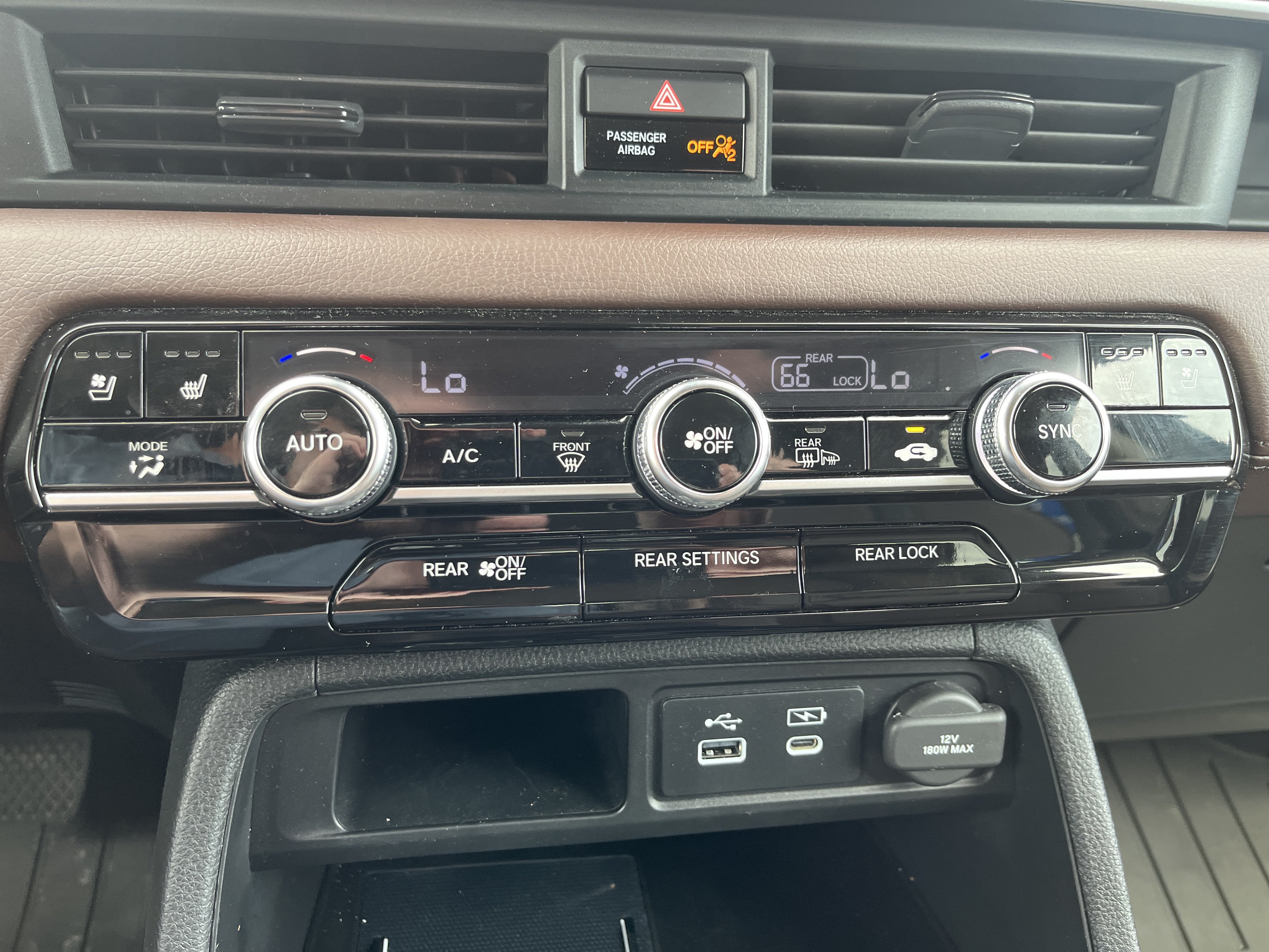 Certified 2024 Honda Pilot Elite image 31