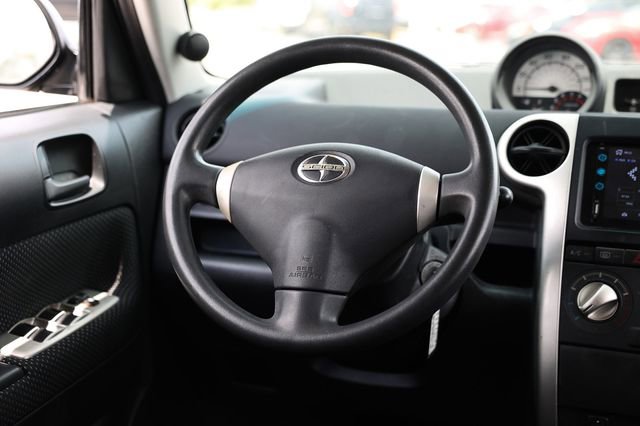 Used 2004 Scion xB FWD image 28