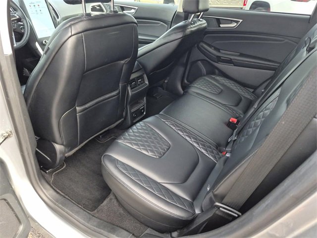 Used 2024 Ford Edge Titanium image 26