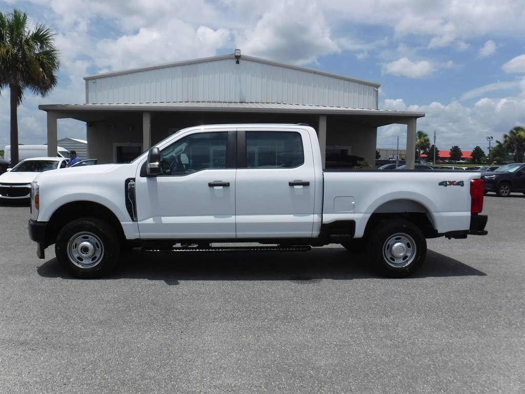 Used 2026 Ford F250 XL AWD/4WD image 1