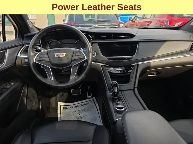 Used 2022 Cadillac XT5 Sportv w/ LPO, ONYX Package AWD/4WD image 13