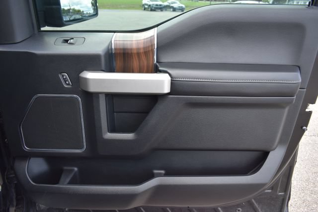 Used 2015 Ford F150 Lariat w/ Equipment Group 502A Luxury AWD/4WD image 47