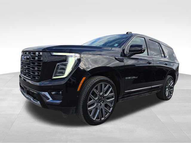 Used 2025 GMC Yukon Denali Ultimate w/ LPO, Floor Liner Package image 5
