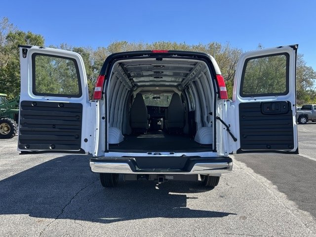New 2025 Chevrolet Express 2500 Extended w/ Driver Convenience Package image 14