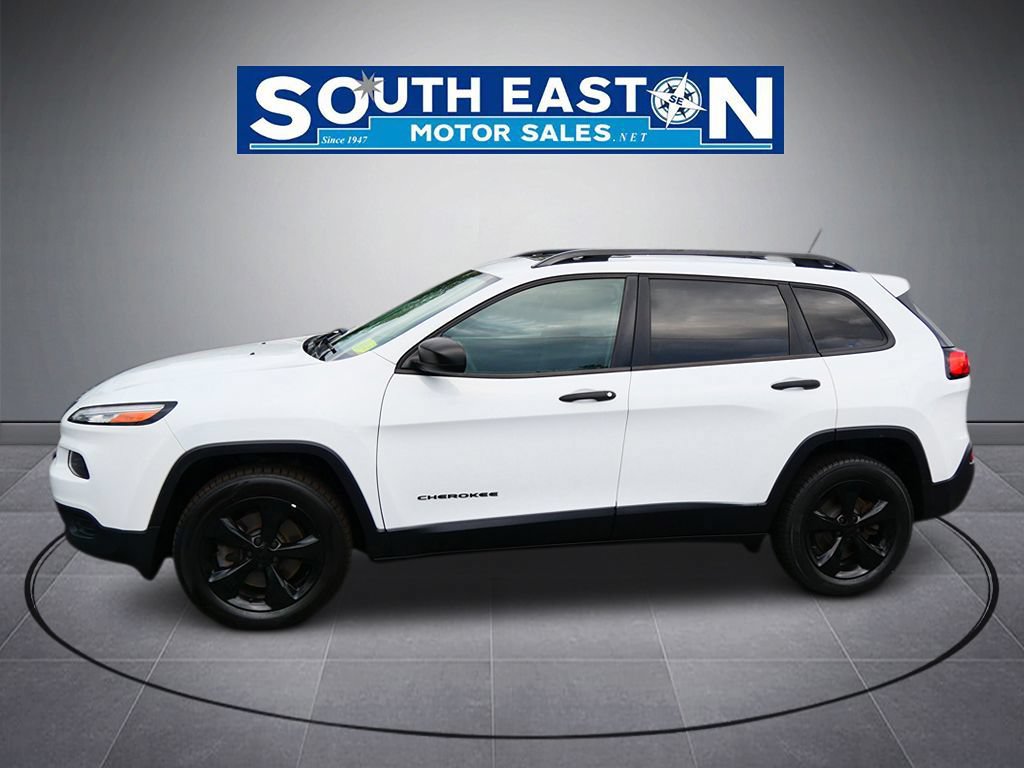 Used 2017 Jeep Cherokee Sport AWD/4WD image 8
