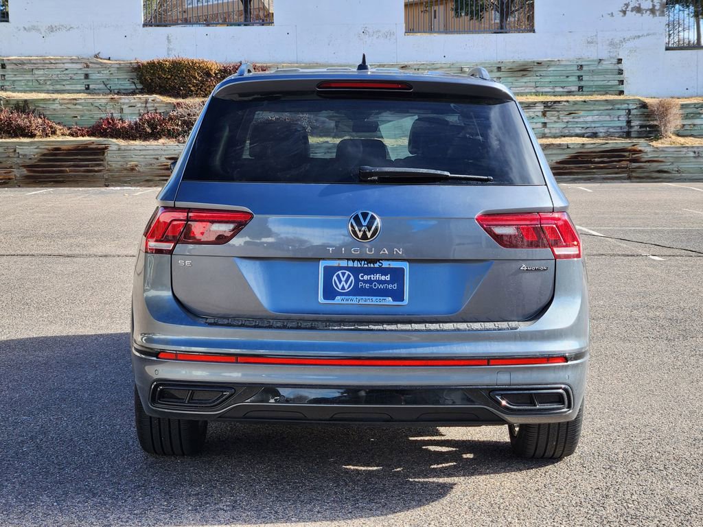 Certified 2024 Volkswagen Tiguan SE R-Line image 4