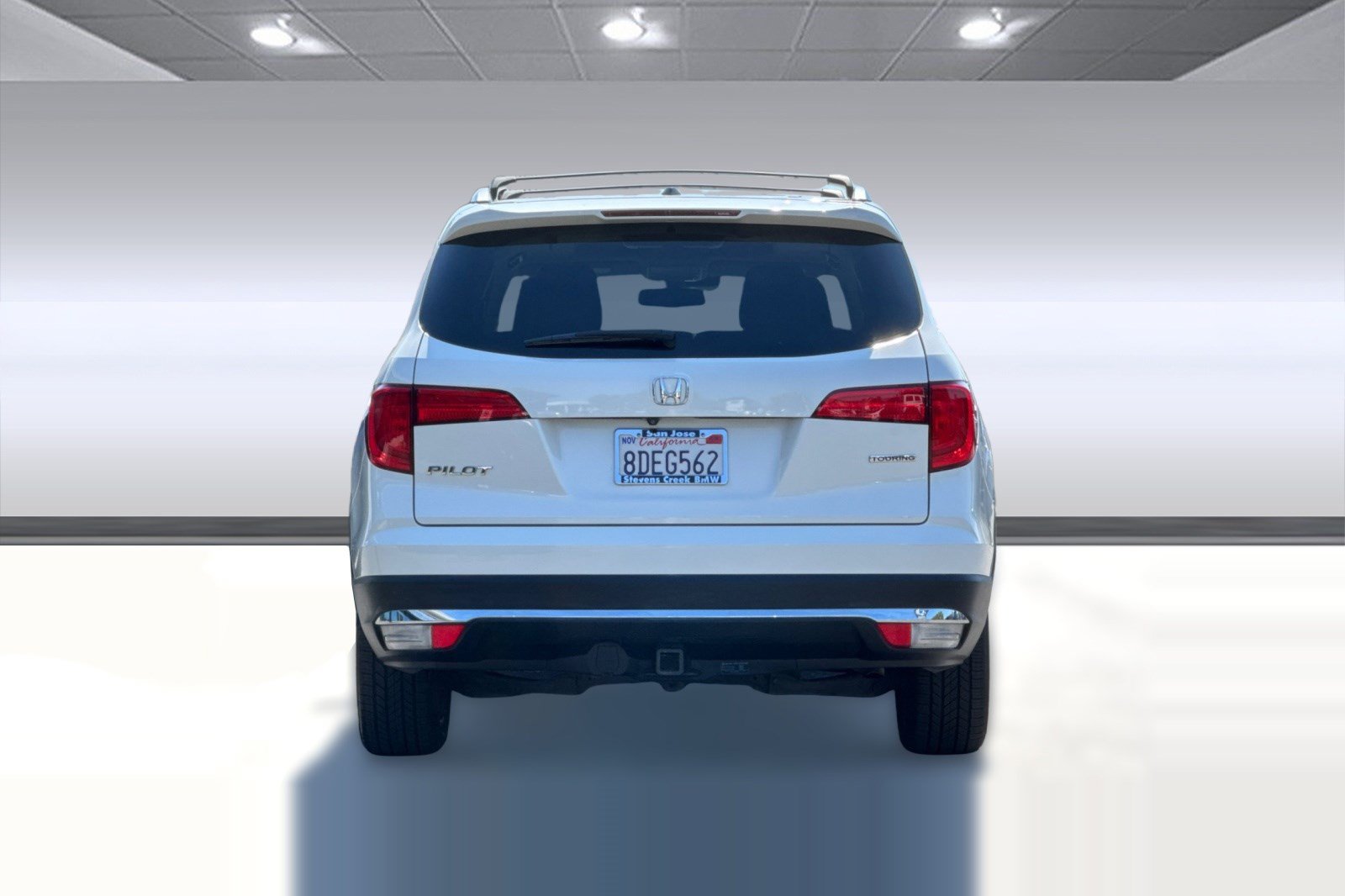 Used 2017 Honda Pilot Touring image 9