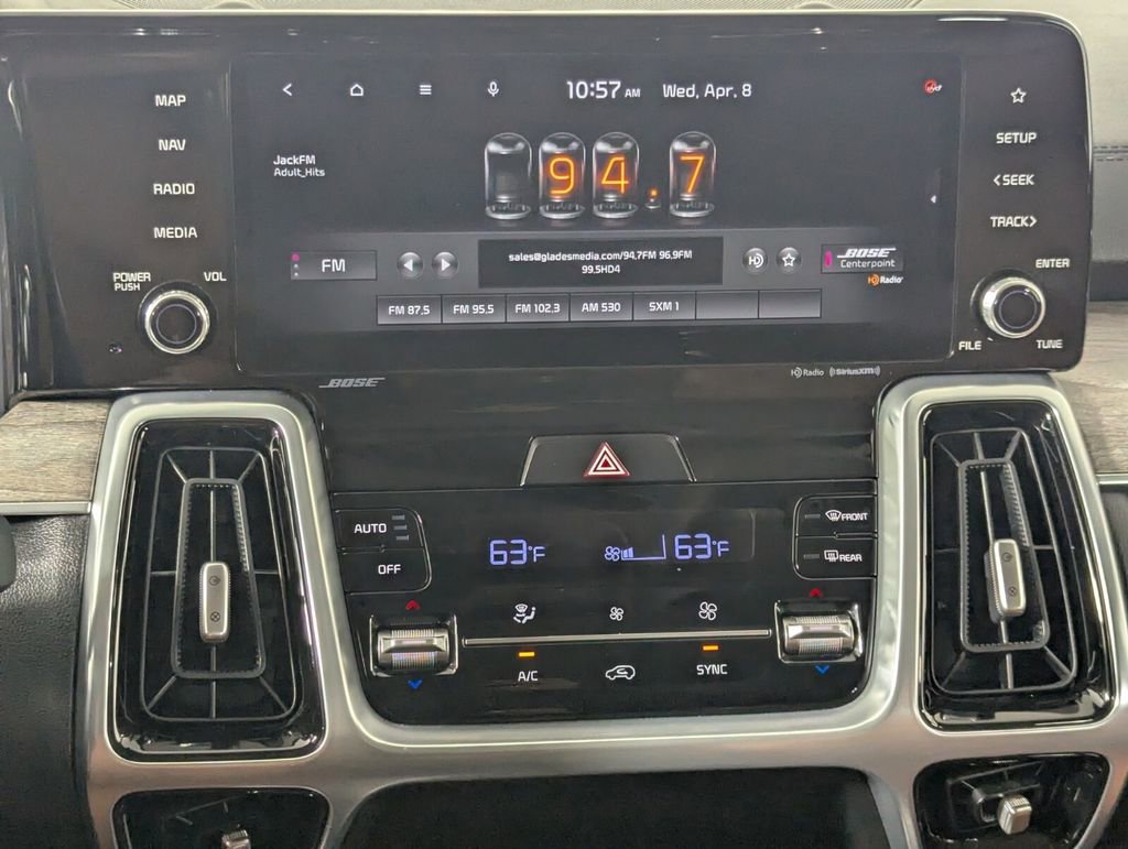 Used 2022 Kia Sorento SX Prestige w/ Rust Color Package AWD/4WD image 18