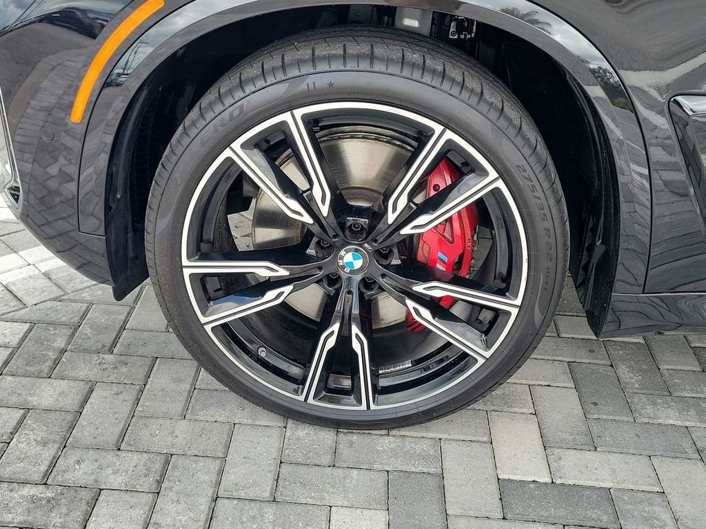 Used 2026 BMW X5 M60i image 13