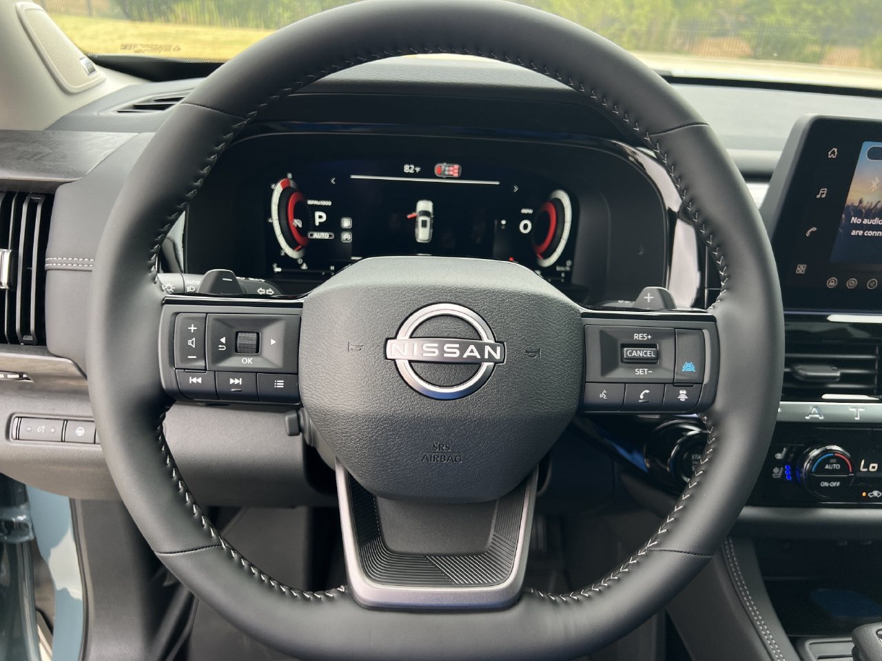 New 2026 Nissan Pathfinder Platinum AWD/4WD image 9