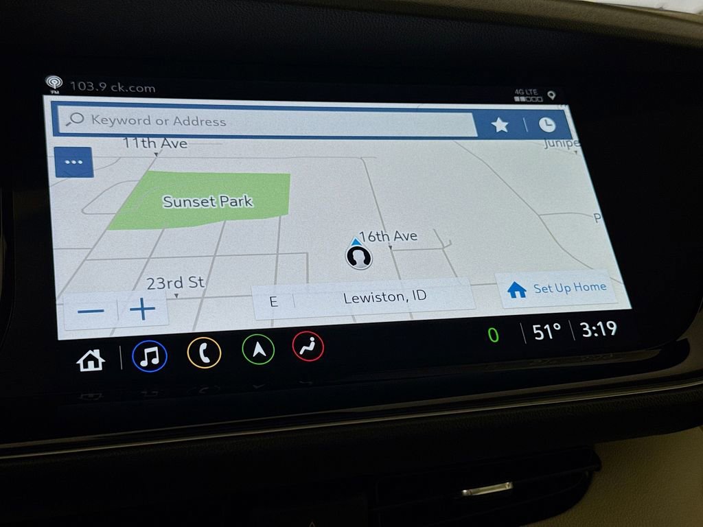 Used 2023 Buick Envision Avenir image 18