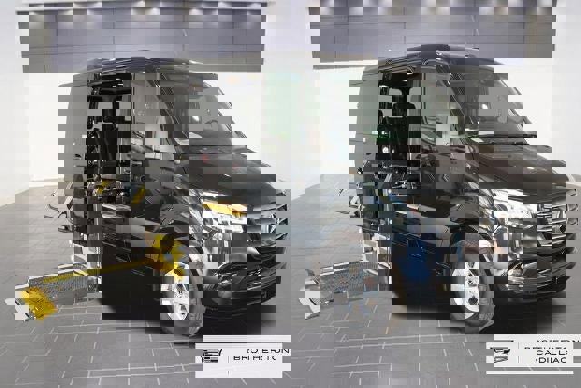 Used 2021 Mercedes-Benz Sprinter 1500 image 1