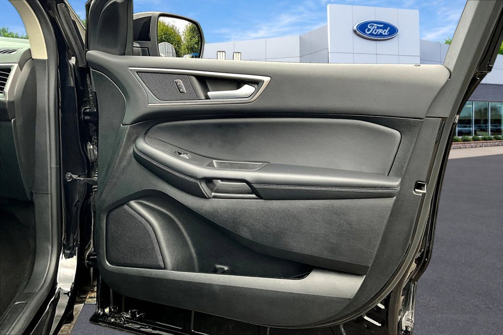 Certified 2024 Ford Edge SEL w/ Convenience Package AWD/4WD image 28