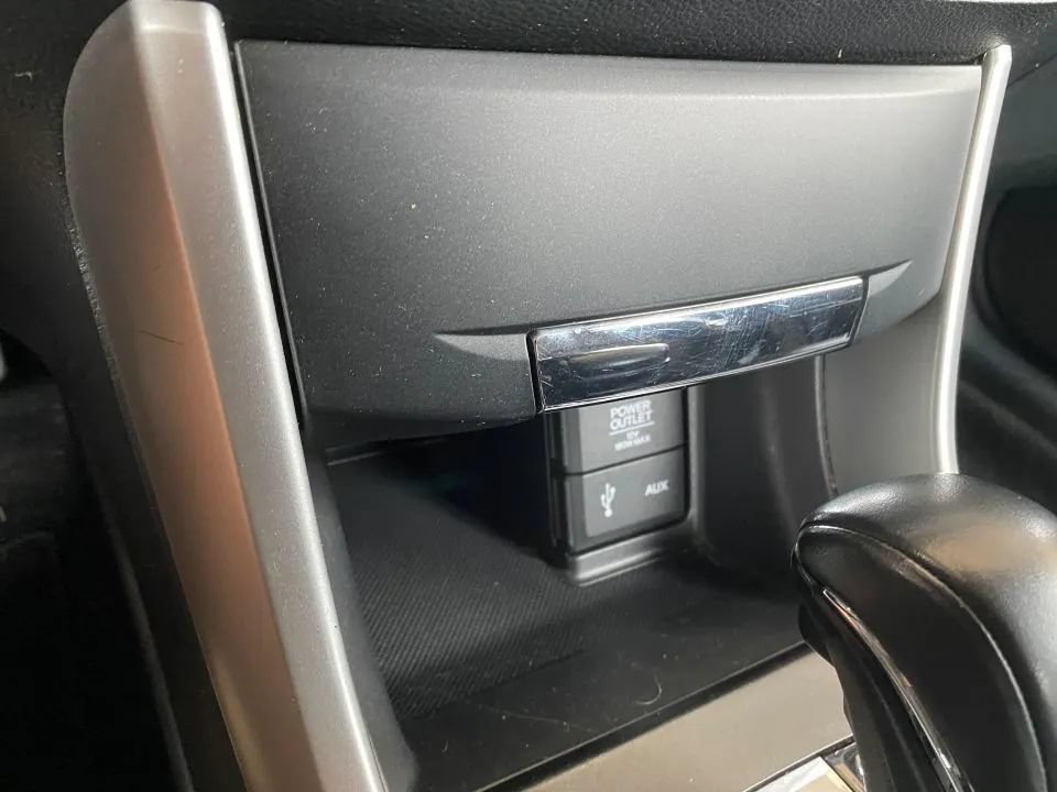 Used 2013 Honda Accord EX-L image 30