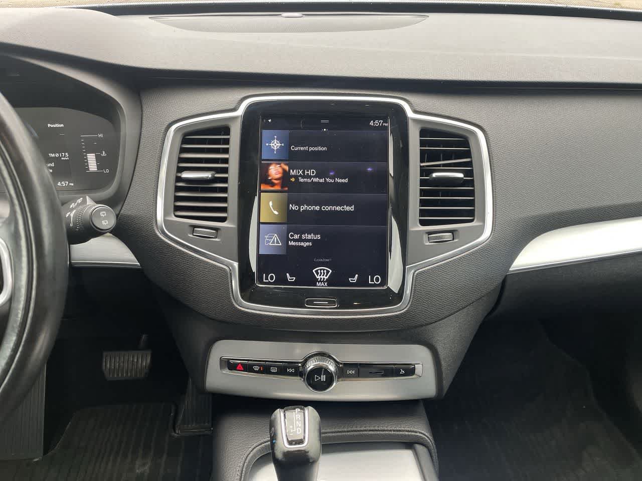 Used 2018 Volvo XC90 T5 Momentum w/ Convenience Package FWD image 13
