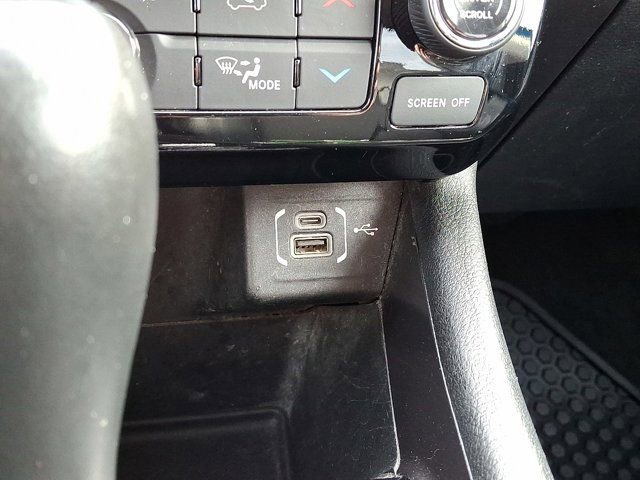 Certified 2022 Jeep Compass Latitude w/ Convenience Group image 30