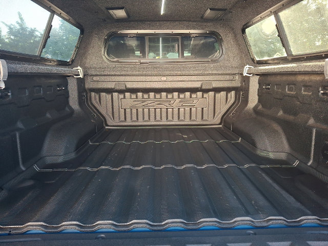 Certified 2023 Chevrolet Colorado ZR2 w/ ZR2 Convenience Package III AWD/4WD image 29