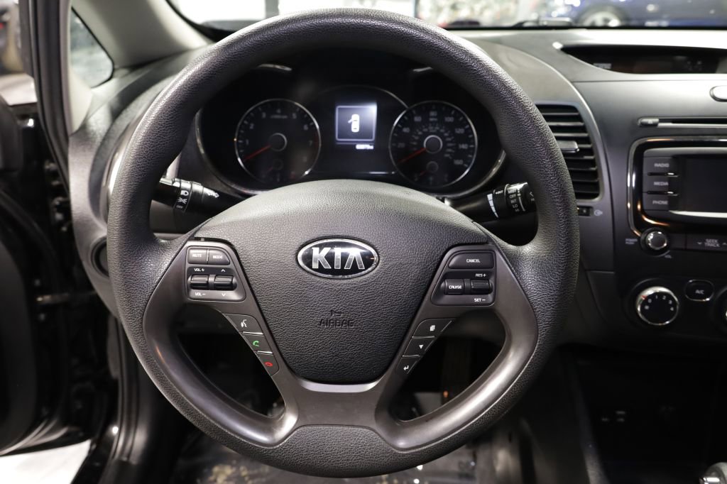 Used 2018 Kia Forte LX w/ LX Rear Camera Package image 22