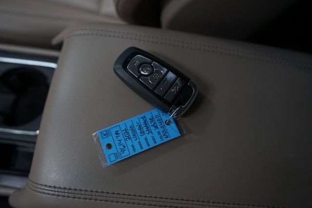 Used 2022 Lincoln Corsair AWD w/ Equipment Group 101A image 28