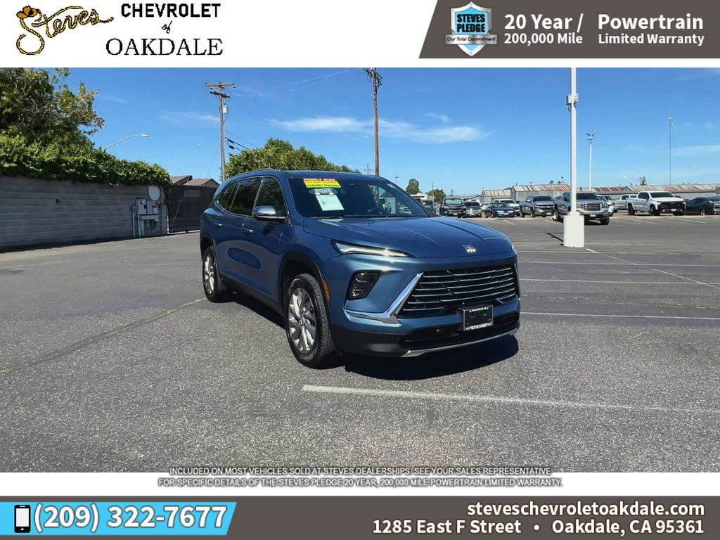 Certified 2025 Buick Enclave Preferred FWD image 3