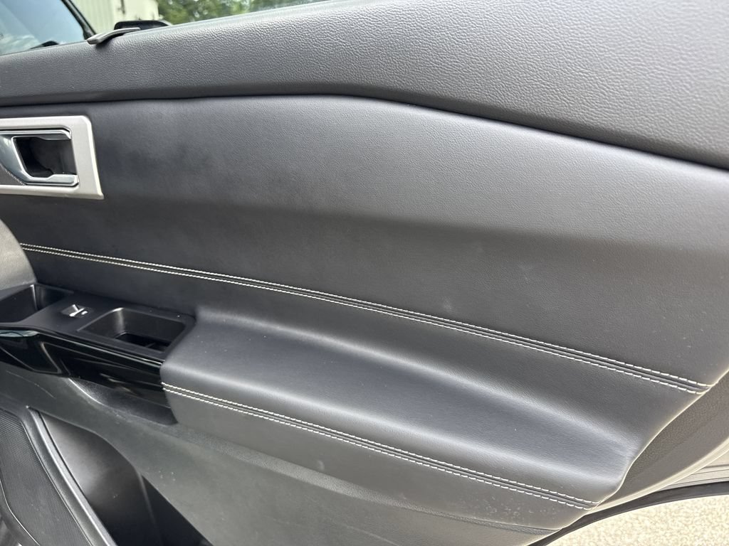 Used 2022 Ford Explorer ST w/ ST Street Pack RWD image 16