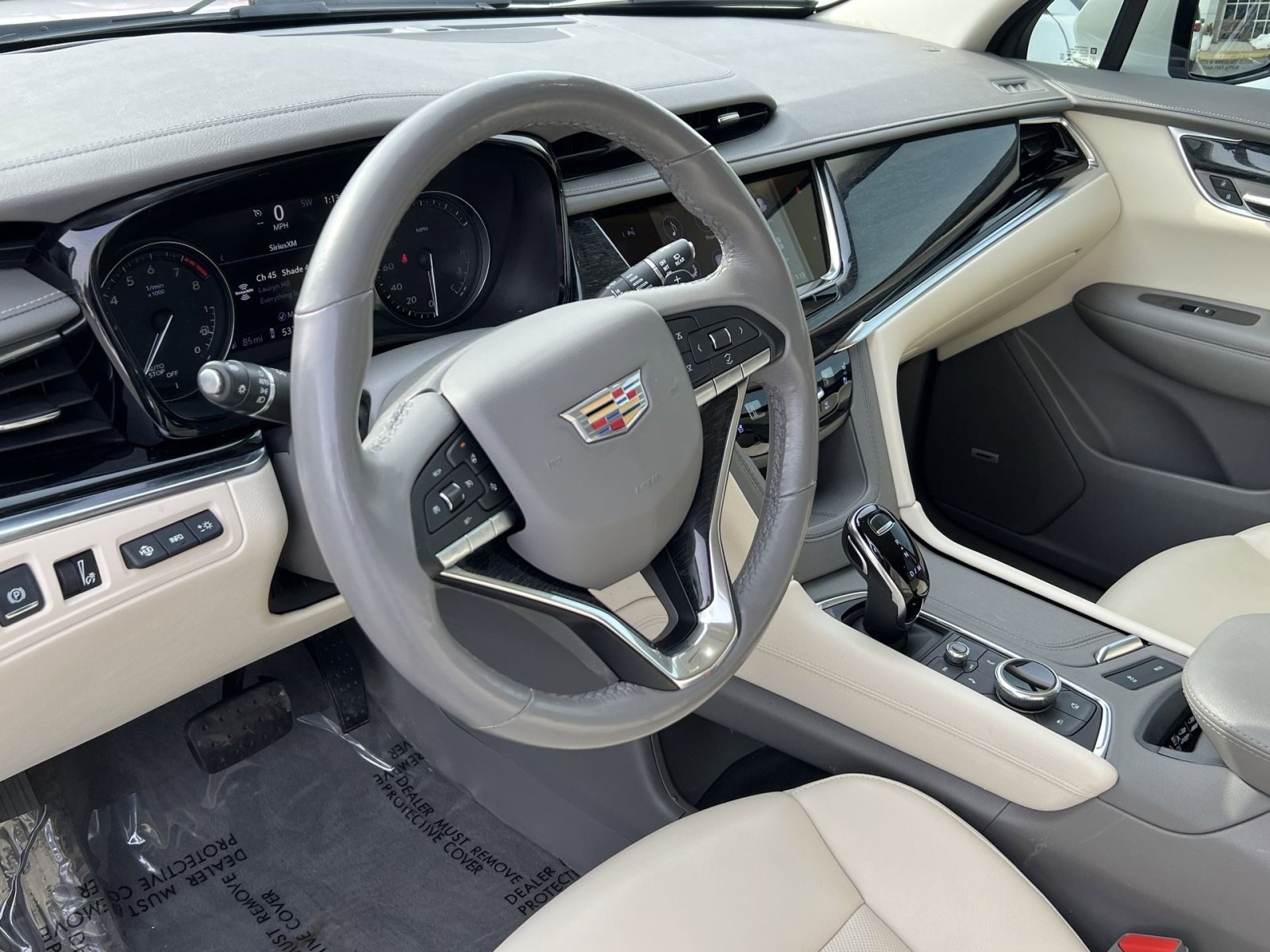 Used 2021 Cadillac XT6 Premium Luxury image 13