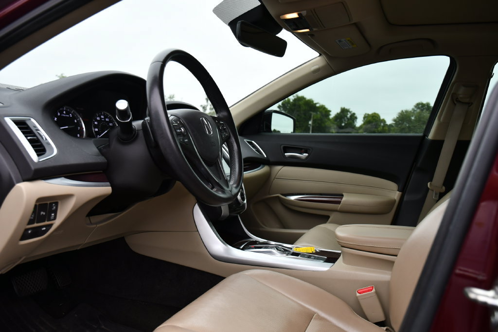 Used 2016 Acura TLX w/ Advance Package FWD image 16