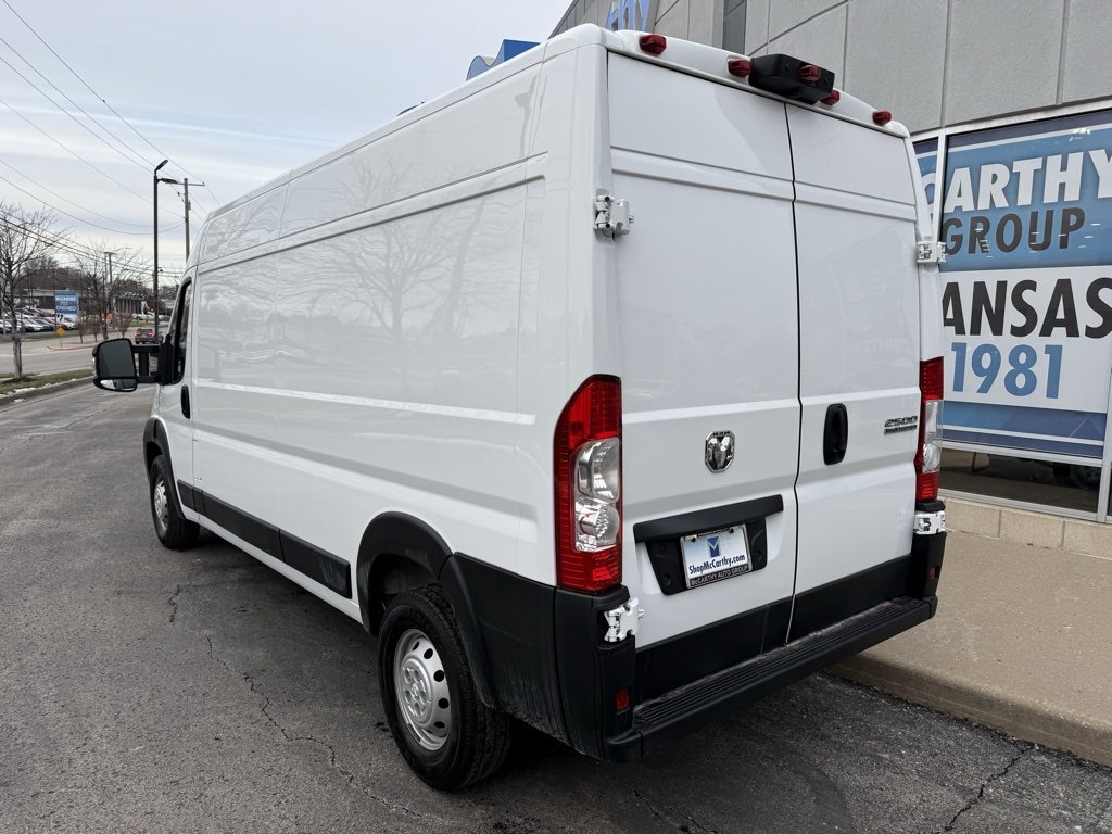 Used 2023 RAM ProMaster 2500 image 13