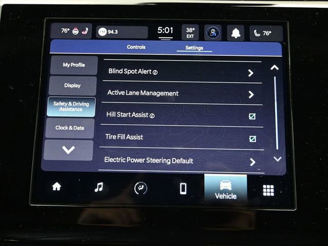 New 2025 Jeep Grand Cherokee L Laredo image 34