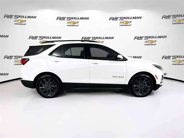 Used 2022 Chevrolet Equinox RS w/ RS Leather Package image 8