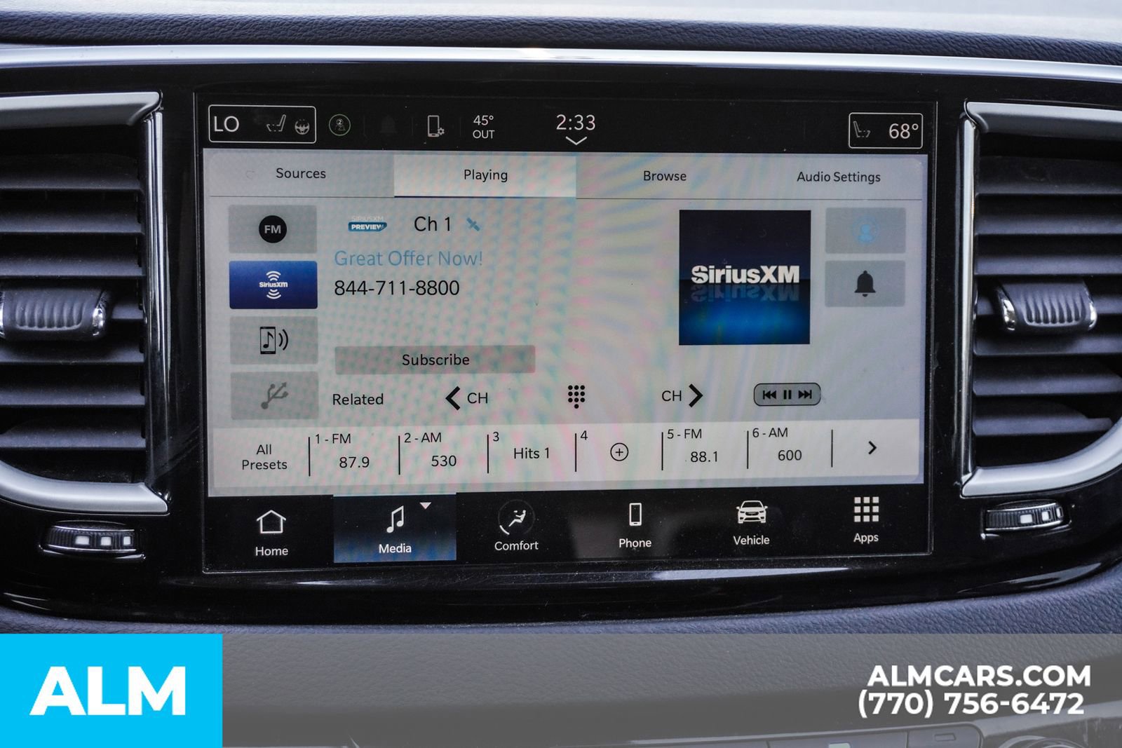 Used 2023 Chrysler Pacifica Touring-L image 41