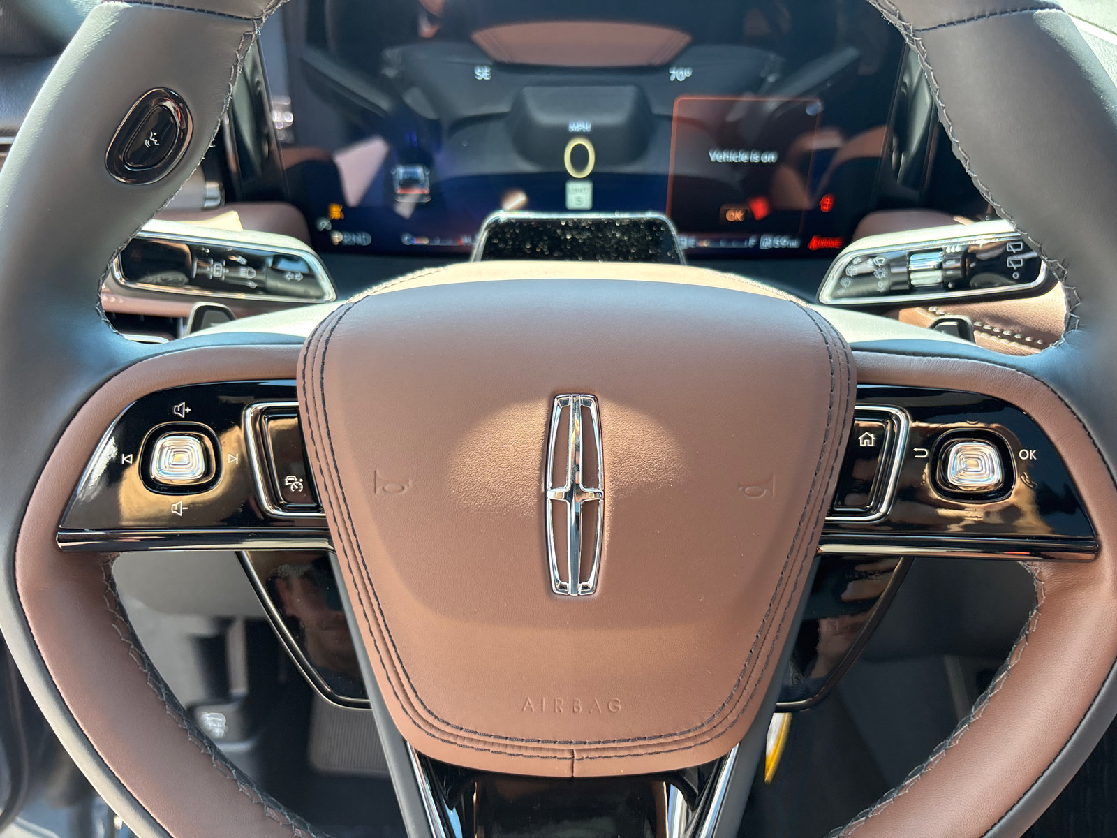 New 2026 Lincoln Aviator Reserve AWD/4WD image 16