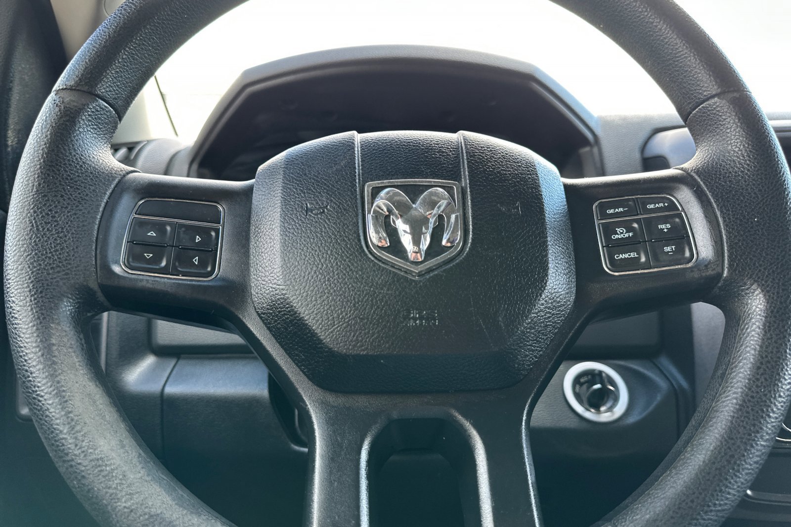 Used 2017 RAM 1500 Express image 30