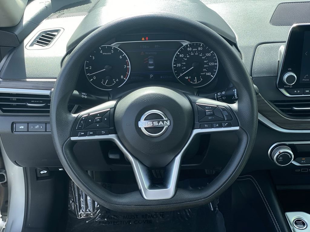 Used 2023 Nissan Altima 2.5 SV image 19