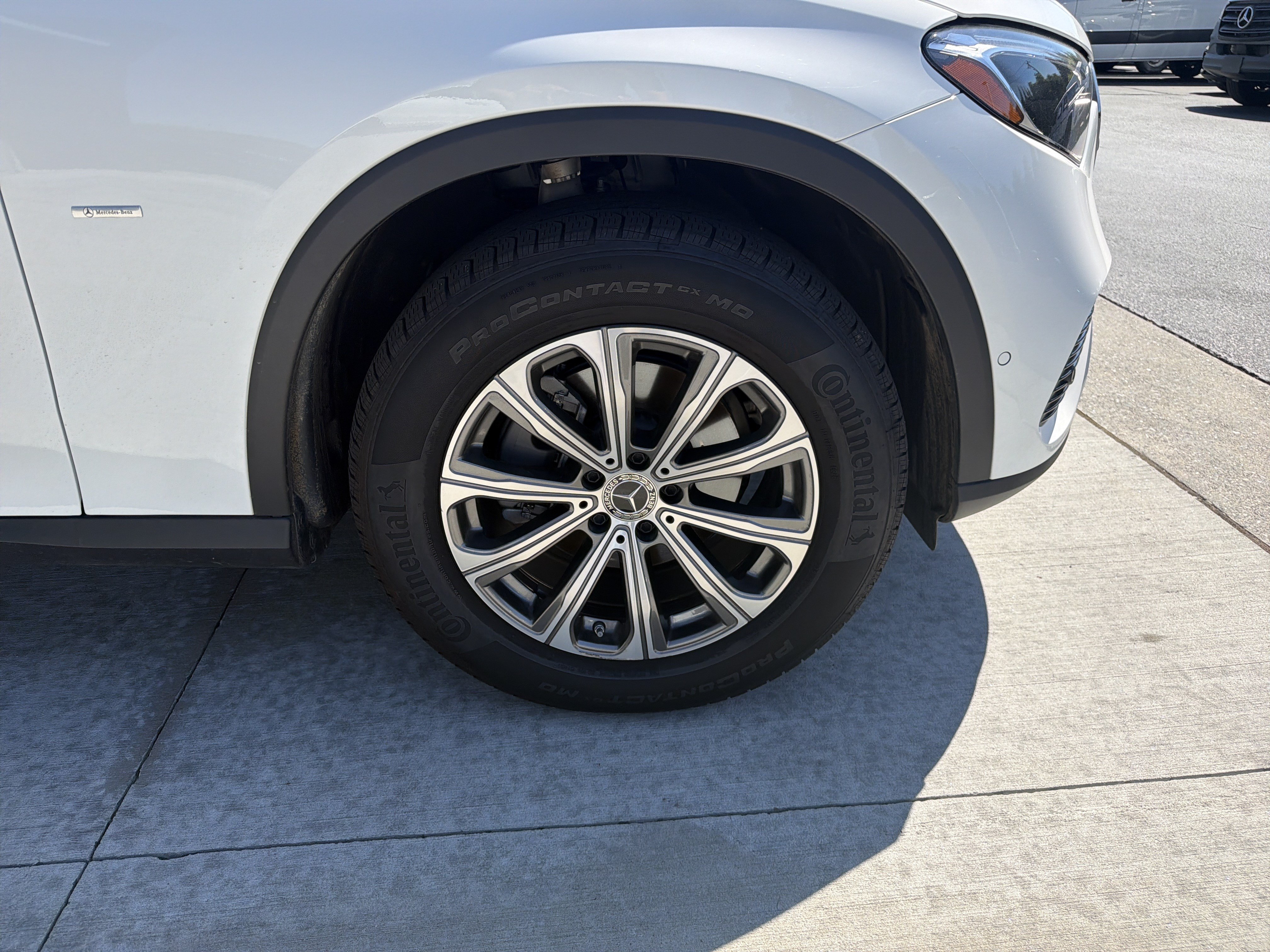 Certified 2025 Mercedes-Benz GLC 300 4MATIC image 13