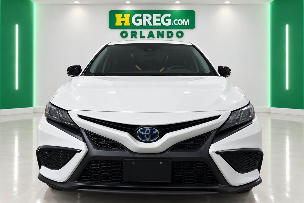 Used 2022 Toyota Camry SE FWD image 7