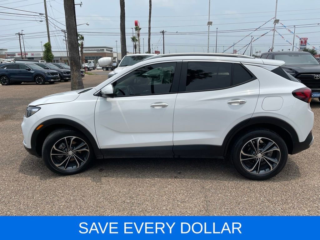 Used 2023 Buick Encore GX Select FWD image 3