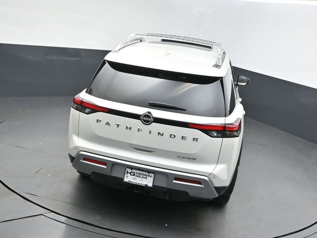 Used 2024 Nissan Pathfinder Platinum w/ Cargo Package image 37